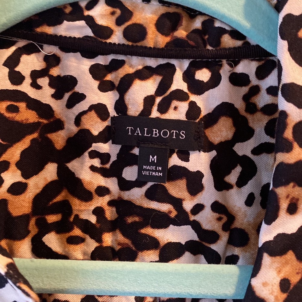 Talbots Cheetah Button Up - Picture 3 of 5
